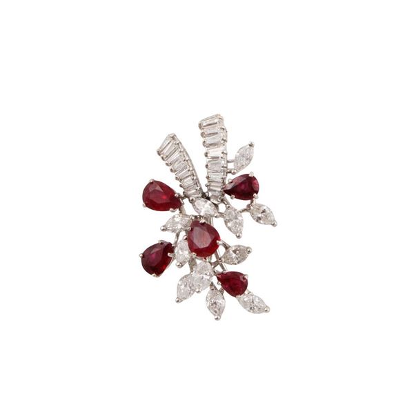 BROOCH