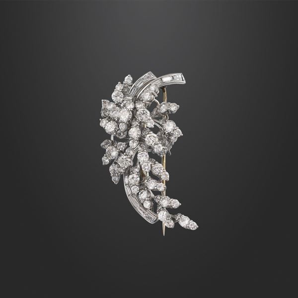 DIAMOND AND PLATINUM BROOCH