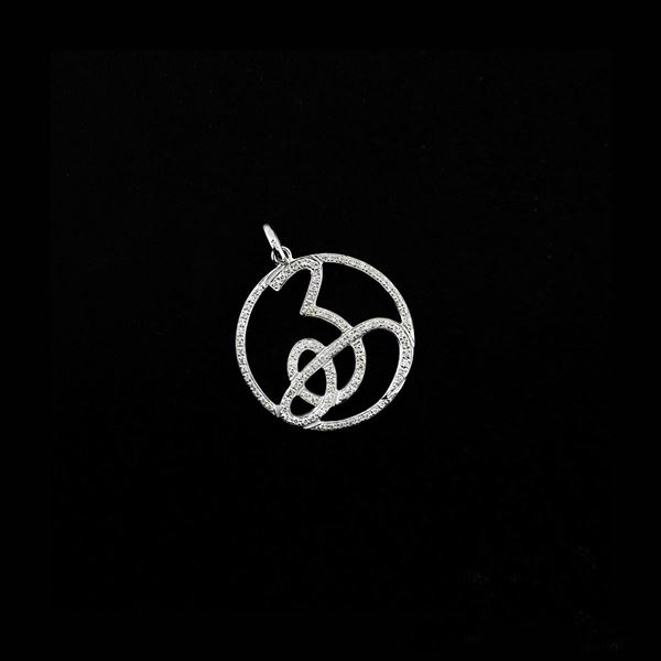 DIAMOND AND GOLD PENDANT