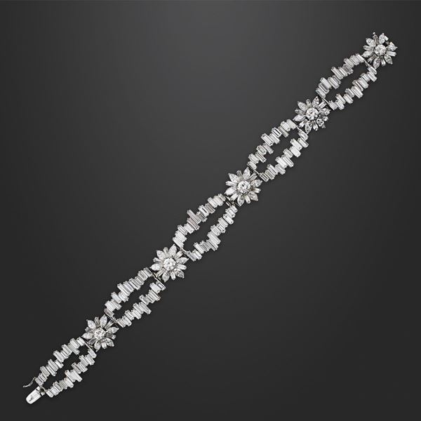 DIAMOND AND PLATINUM BRACELET