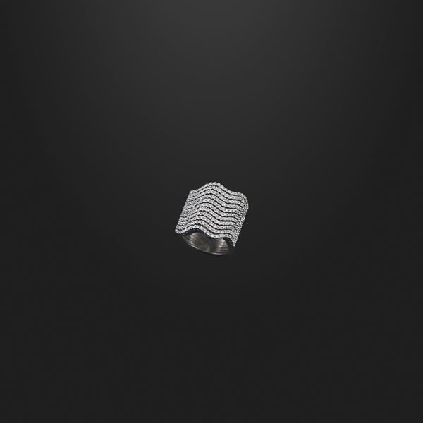 * DIAMOND AND GOLD RING