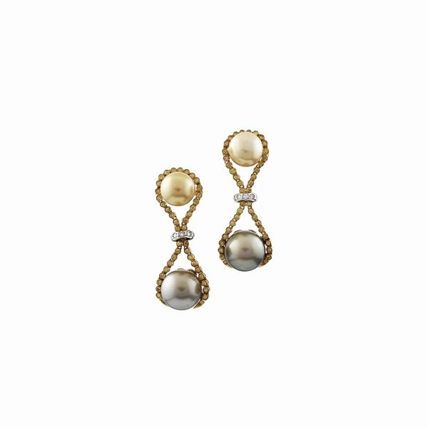PAIR OF SOUTH SEA PEARL, DIAMOND AND GOLD EARRINGS