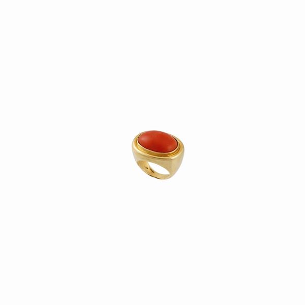 CORAL AND GOLD RING  - Auction Timed Auction Jewelry and Watches - Casa d'Aste International Art Sale