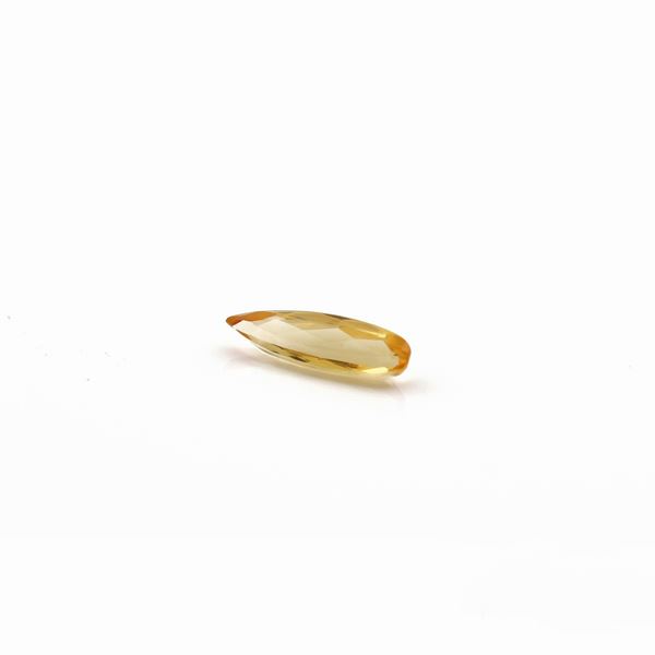 DROP CUT TOPAZ