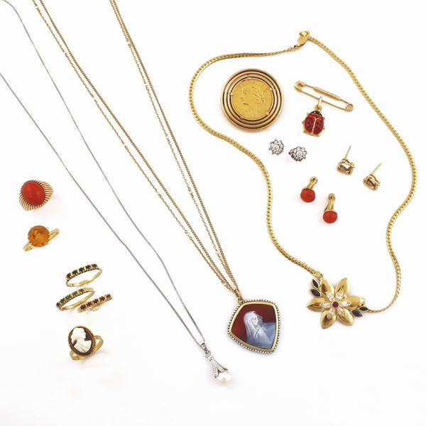 GOLD LOT  - Auction Timed Jewelery Auction - Casa d'Aste International Art Sale