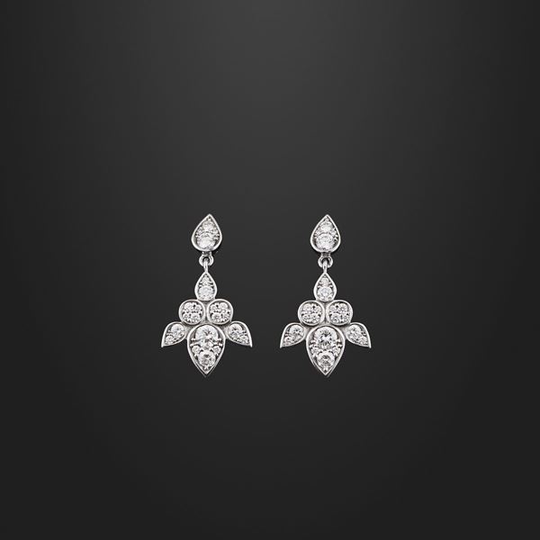 Cartier : PAIR OF DIAMOND AND GOLD EARRINGS  - Auction Important Jewels and Silver - Casa d'Aste International Art Sale