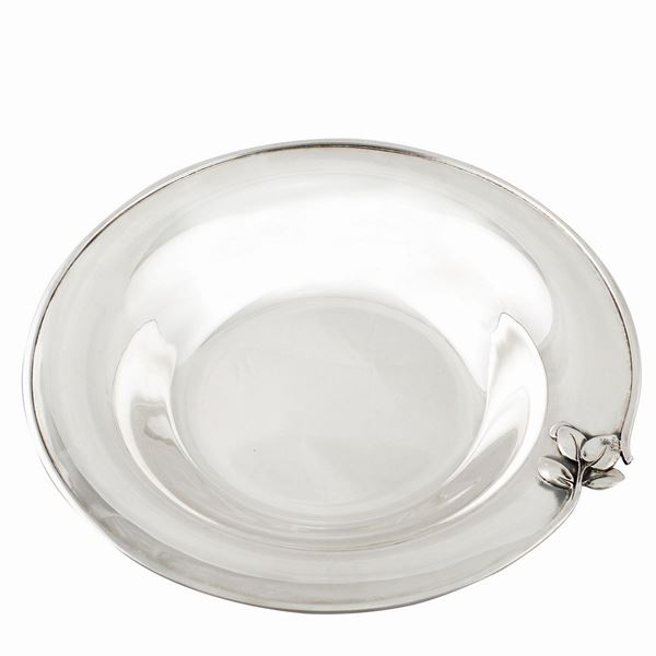 SILVER CENTERPIECE