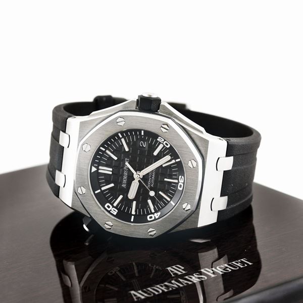Audemars Piguet - “Offshore Diver” Ref.15703ST