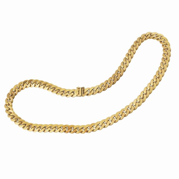 GOLD NECKLACE
