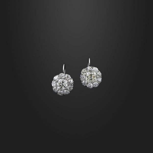 PAIR OF DIAMOND AND GOLD EARRINGS  - Auction Important Jewels and Silver - Casa d'Aste International Art Sale
