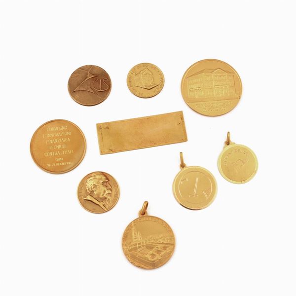 GOLD LOT