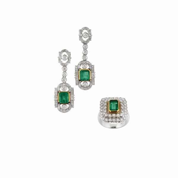 RING AND PAIR OF EMERALD, DIAMOND AND GOLD EARRINGS