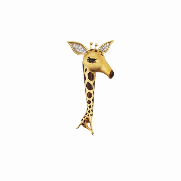 Van Cleef &amp; Arpels - GOLD AND DIAMOND BROOCH