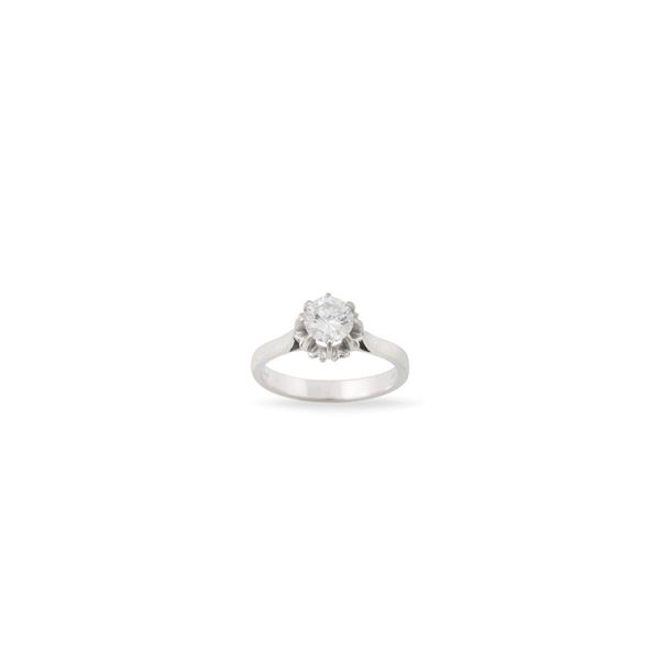 DIAMOND AND GOLD RING