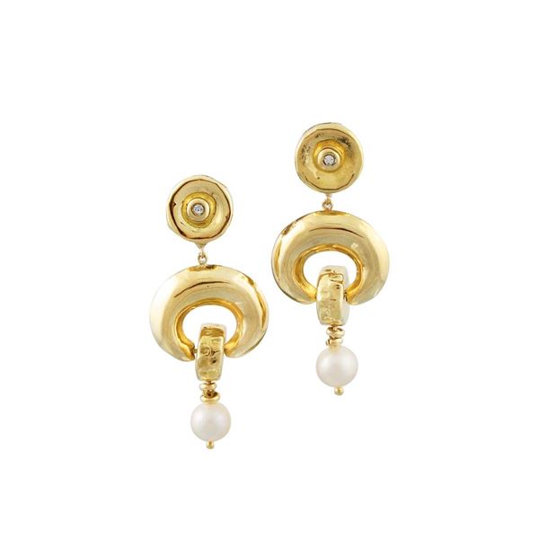 PAIR OF DIAMOND, CULTURED PEARL AND GOLD EARRINGS