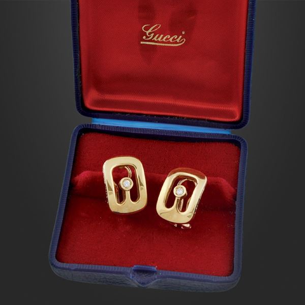 Gucci - PAIR OF DIAMOND AND GOLD EARRINGS