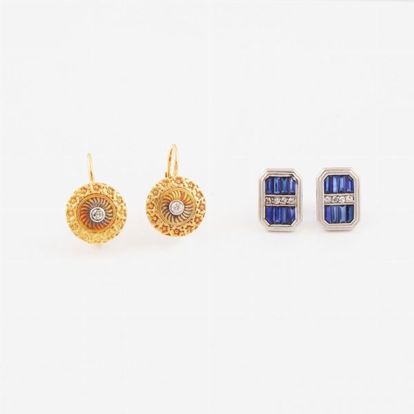 TWO PAIR OF DIAMOND AND PLATINUM EARRINGS  - Auction Jewelery, Watches and Objects of Art - Casa d'Aste International Art Sale