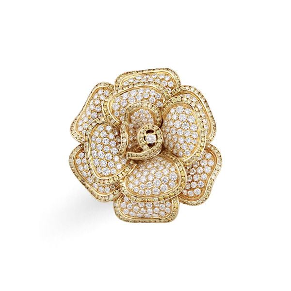 DIAMOND AND GOLD BROOCH