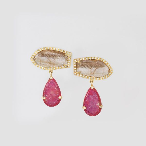 PAIR OF ROCK CRYSTAL, TOURMALINE, DIAMOND AND GOLD EARRINGS  - Auction Jewel Necklaces for Summer Time and Silver - Casa d'Aste International Art Sale