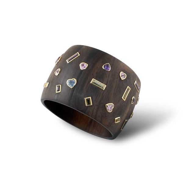 EBONY, GEM SET AND GOLD BRACELET