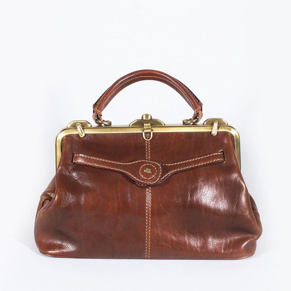 LEATHER BAG, The Bridge