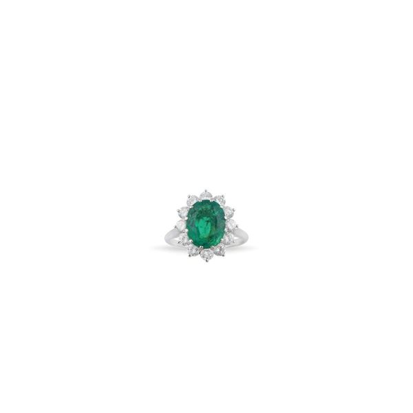 COLOMBIA EMERALD, DIAMOND AND PLATINUM RING