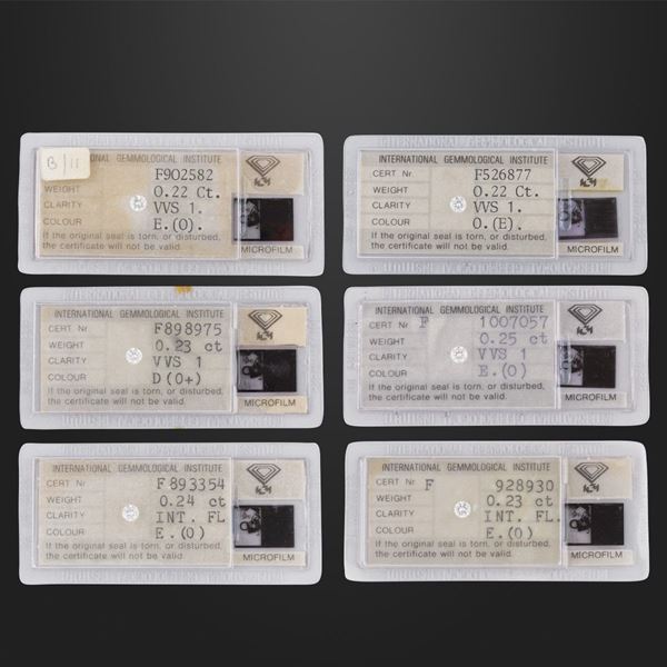SIX ROUND CUT DIAMONDS  - Auction Important Jewelry - Casa d'Aste International Art Sale