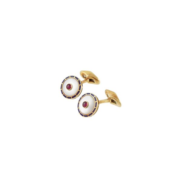 GOLD, NACRE AND RUBY CUFFLINKS