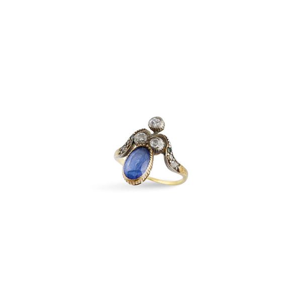 SAPPHIRE, DIAMOND AND GOLD RING