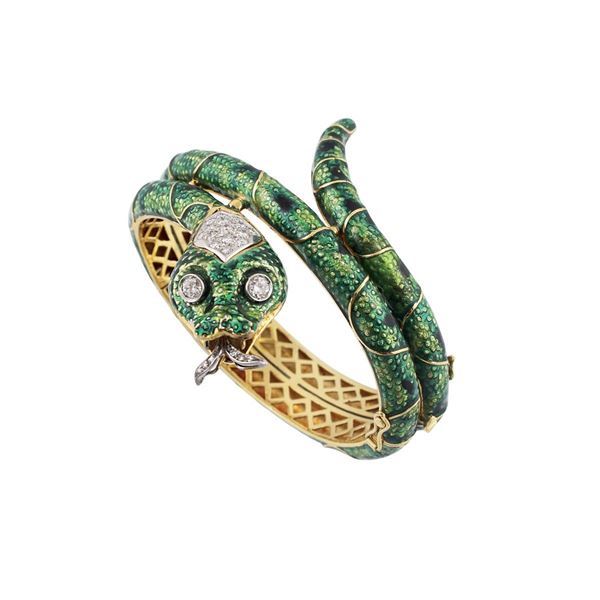 GOLD AND DIAMOND BRACELET