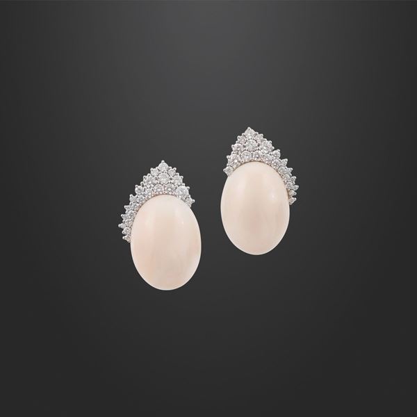 PAIR OF CORAL, DIAMOND AND GOLD EARRINGS