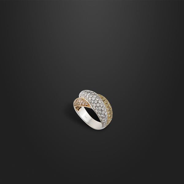 DIAMOND AND GOLD RING