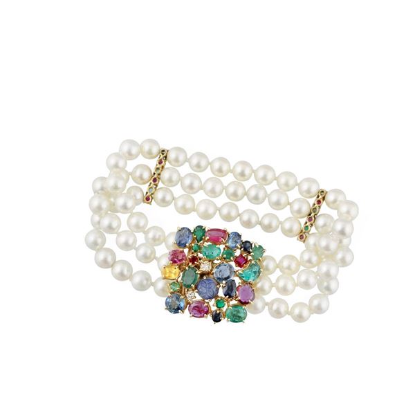 CULTURED PEARL, RUBY, EMERALD AND GOLD BRACELET