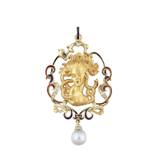 CULTURED PEARL, DIAMOND AND GOLD PENDANT
