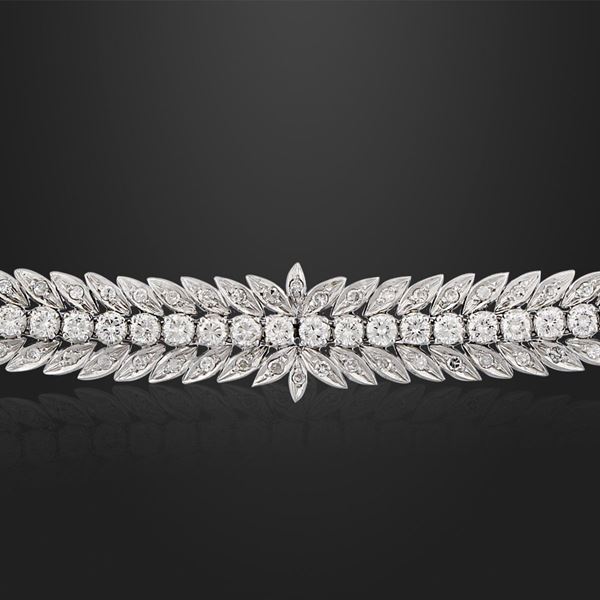 DIAMOND AND GOLD BRACELET