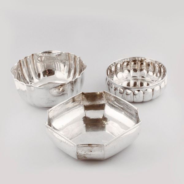 TWO SILVER BOWLS AND ONE “CACHEPOT”