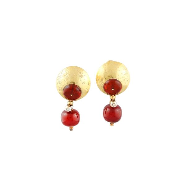 PAIR OF AMBER, BAKELITE AND GOLD EARRINGS  - Auction Jewelery, Watches and Silver - Casa d'Aste International Art Sale
