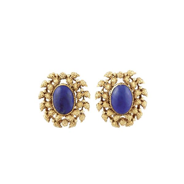 PAIR OF LAPIS AND GOLD EARRINGS