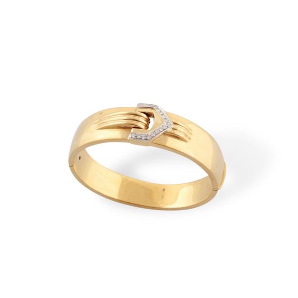 DIAMOND AND GOLD BRACELET