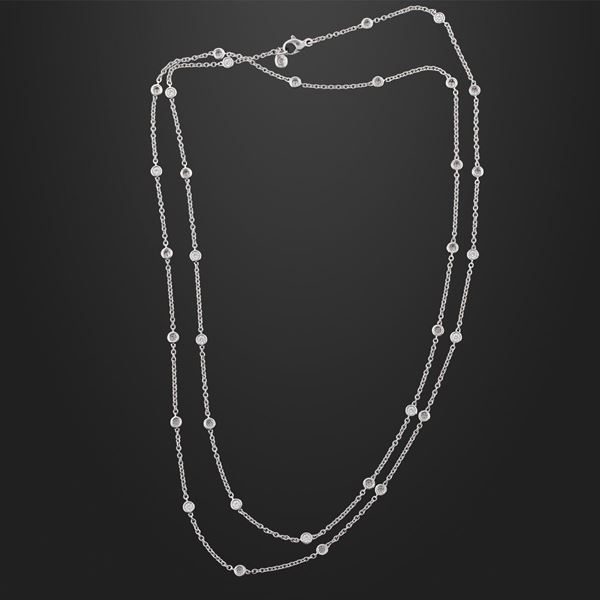 DIAMOND AND GOLD NECKLACE