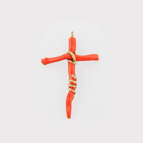 CORAL AND GOLD PENDANT  - Auction Jewel Necklaces for Summer Time and Silver - Casa d'Aste International Art Sale