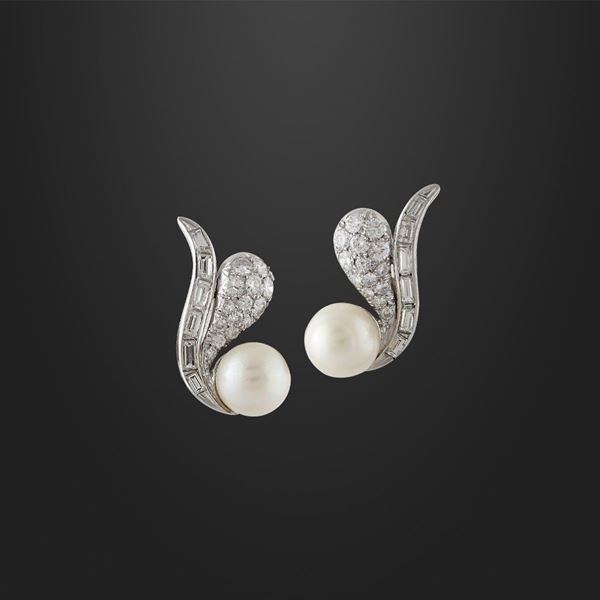 PAIR OF CULTURED PEARL, DIAMOND AND PLATINUM EARRINGS  - Auction Important Jewelry - Casa d'Aste International Art Sale