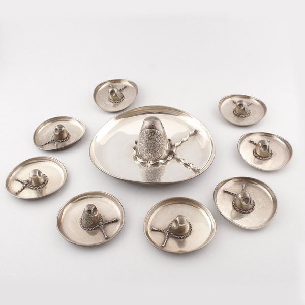 NINE SILVER SOMBRERI  - Auction Jewel Necklaces for Summer Time and Silver - Casa d'Aste International Art Sale