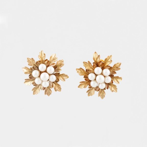PAIR OF CULTURED PEARL AND GOLD EARRINGS  - Auction Jewelery, Watches and Silver - Casa d'Aste International Art Sale