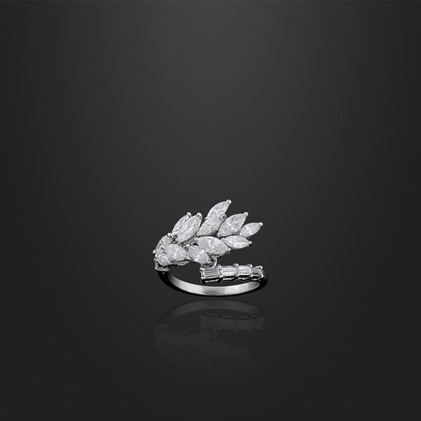 DIAMOND AND GOLD RING