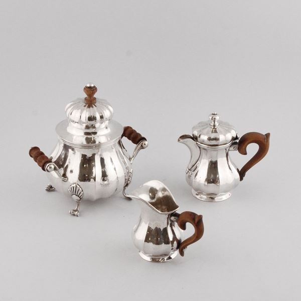 SILVER COFFEE SET  - Auction Jewelery, Watches and Silver - Casa d'Aste International Art Sale