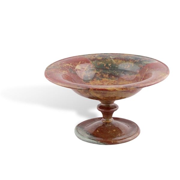 UPSTAND JASPER, SMALL NATURAL VEINS