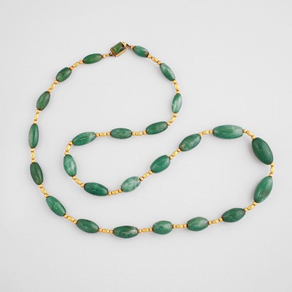 QUARTZ AND GOLD NECKLACE