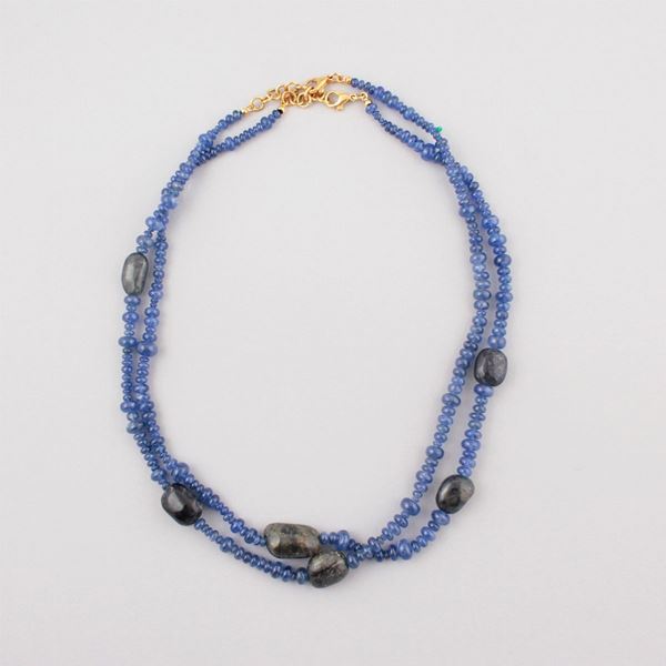 *COPPIA DI COLLANE  - Asta Asta a Tempo Gioielli, Orologi e Argenti - Casa d'Aste International Art Sale