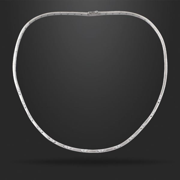 *NECKLACE
